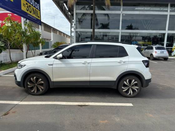 VOLKSWAGEN T-CROSS 1.0 200 TSI TOTAL FLEX COMFORTLINE AUTOMÁTICO VOLKSWAGEN T-CROSS 1.0 200 TSI TOTAL FLEX COMFORTLINE AUTOMÁTICO